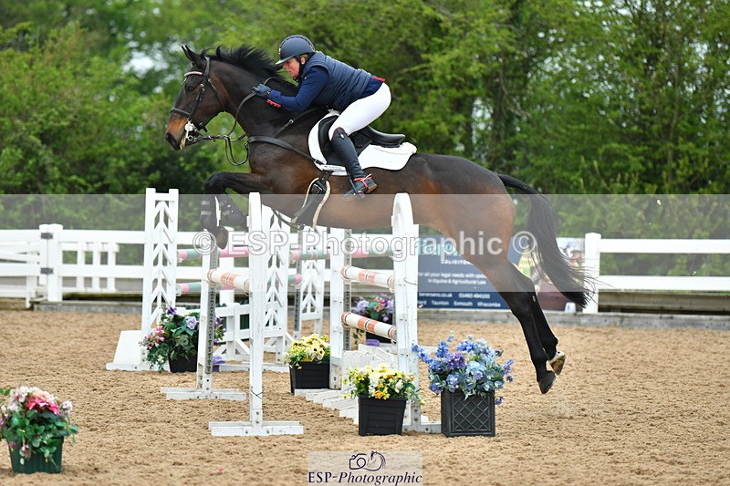 230504A-142245-02018 - Cls 5 1.05m Amateur Quali