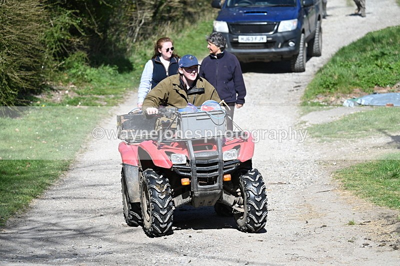 WJ7_9775 - Home for hunt tea !