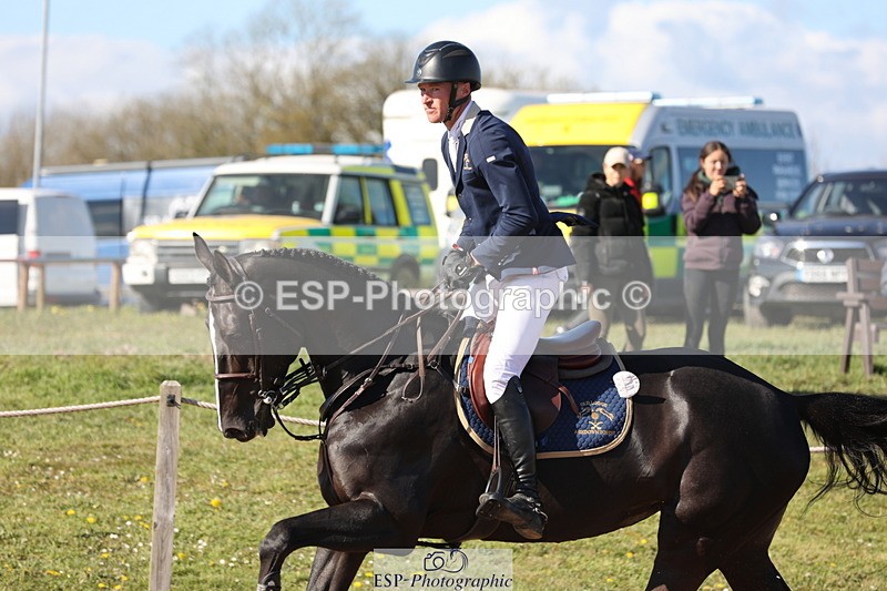 240419A-165212-09476 - Cls 10, 2 Star Big Tour 145cm  Break to End