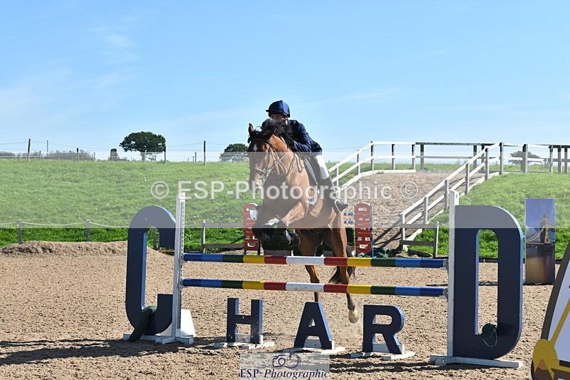 230903A-110301-03796 - Cls 13 1.05m Amateur Quali