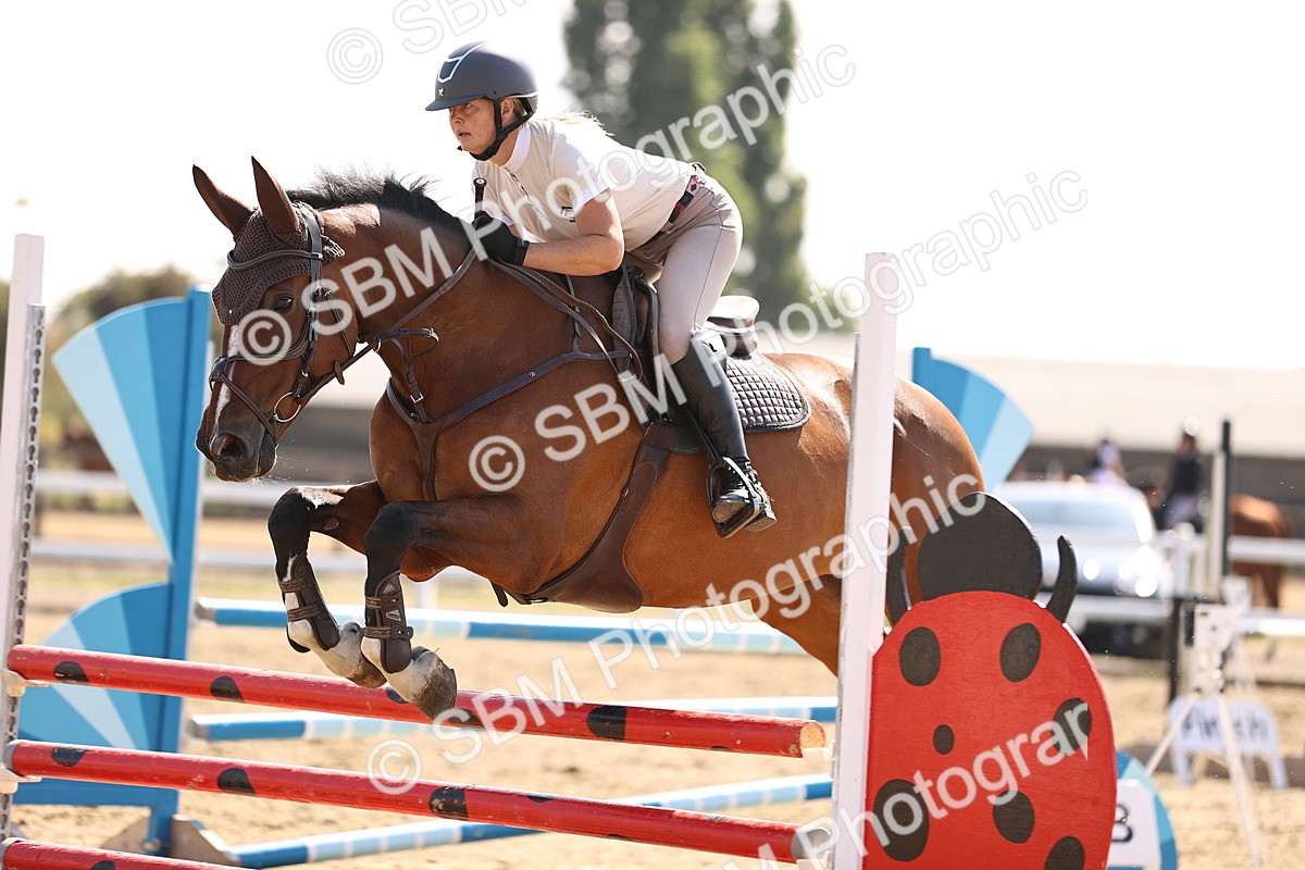 SBM_005864 - Class 9 - Senior British Novice - 90cm