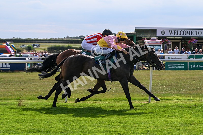 260826-Race 3-Battenburg Belle-2654 - Race 3 15:15 Happy 50th Birthday Victoria Melling Handicap