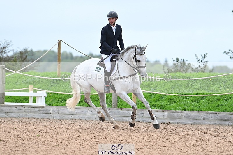 231013A-145411-02848 - Cls 9 Foxhunter & 1.20m Open