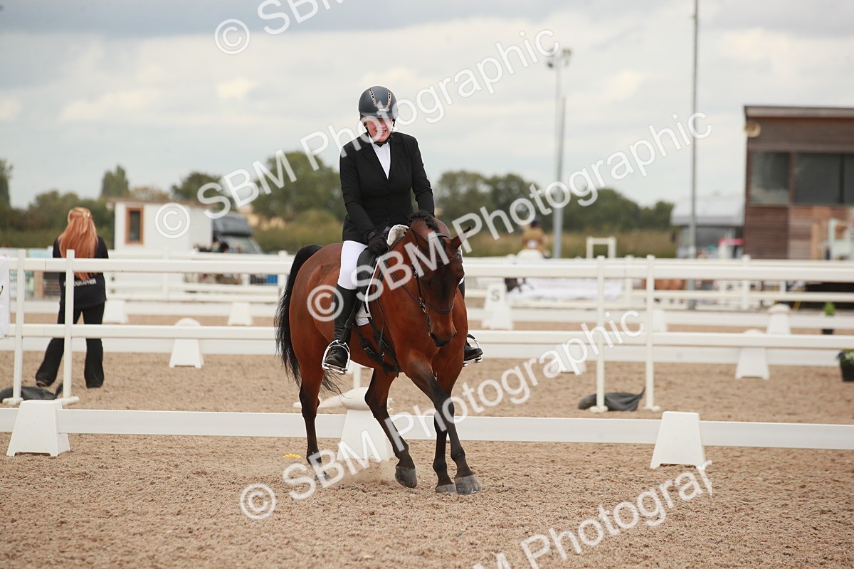 SBM_06064 - Class 32 - Novice 1