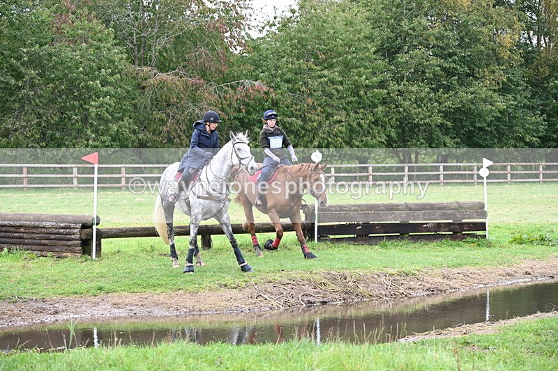 WJ6_2791 - Time at Photographer 11:01 to 11:20