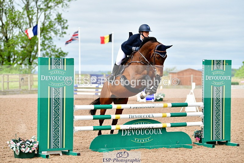 240523A-094928-00099 - Cls 9 British Novice and 90cm Open