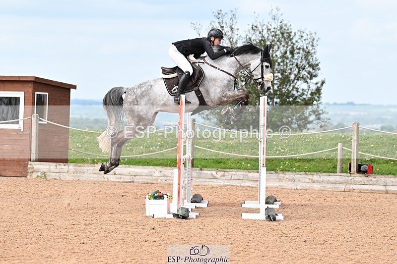 260507-102938-01528 - Cls 1 Snr Foxhunter