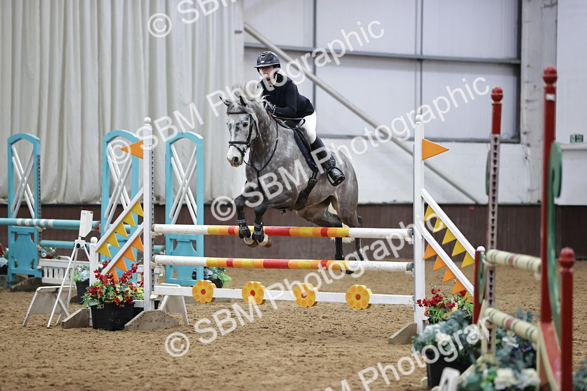 SBM_000924 - Class 3 - Nupafeed Supplements Senior Discovery/ 1m Open