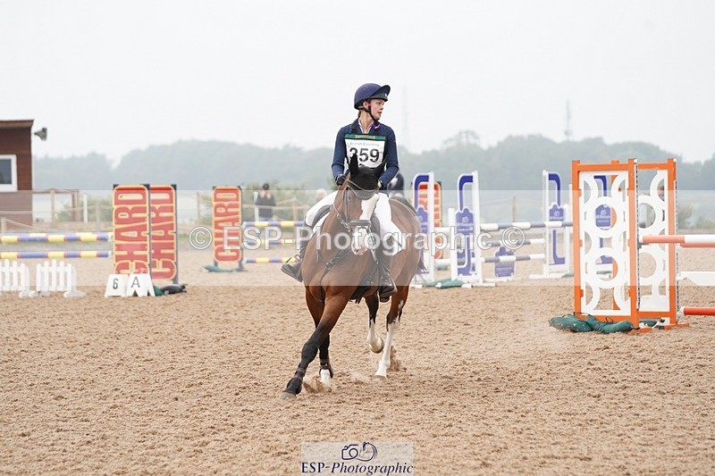 240901A-094954-05468 - 359-Tilly.Conder-KINSALE.QUILANA.S