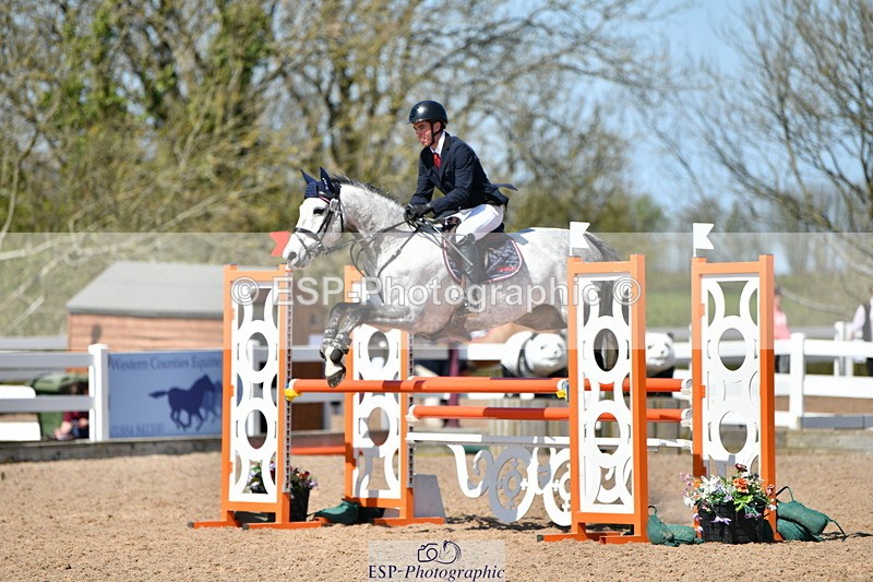 240420A-132940-11256 - Cls 39, Amateur 1.05m