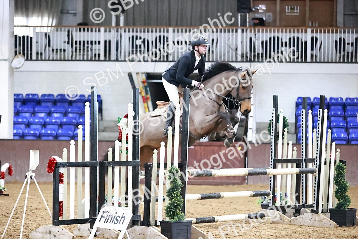 SBM_001846 - Class 8 - Senior British Novice 90cm