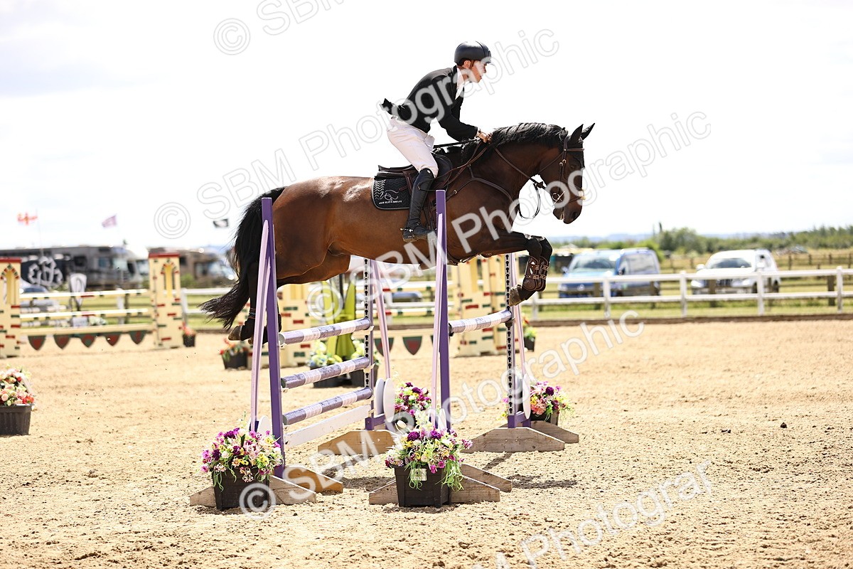 SBM_003829 - Class 22 - Senior Foxhunter 1.20m
