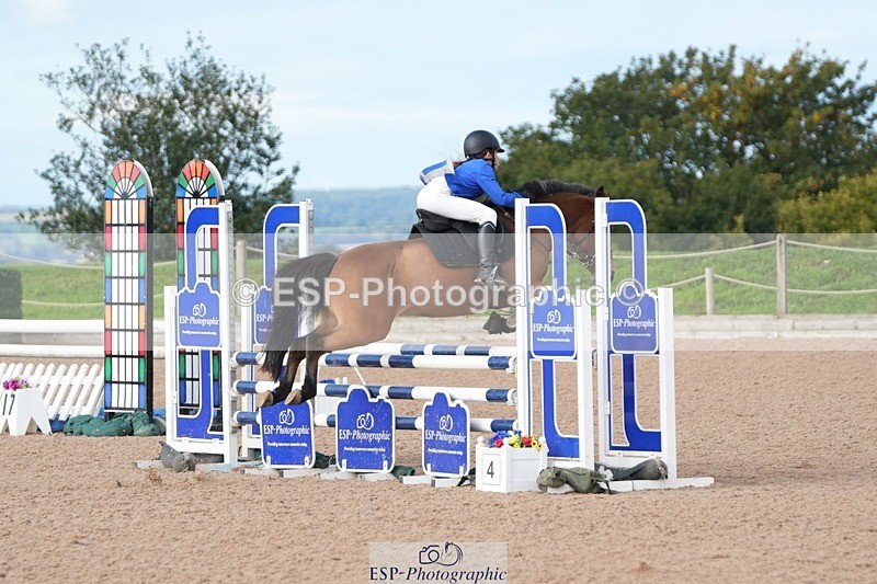 250921-100802-02107 - Cls 4 Pony British Novice and 80cm