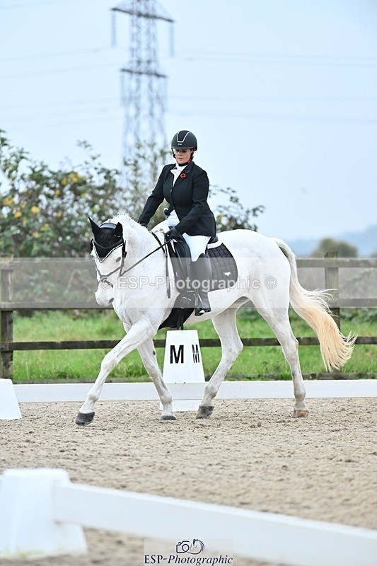 241103-154814-03234 - Novice 1 - 14.44 to 16.08