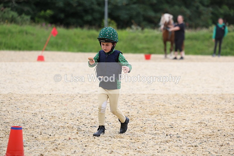 3E7A9897 - Egg and Spoon