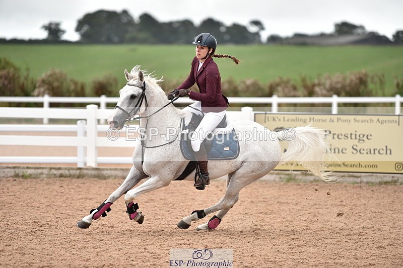 230812A-130848-09363 - Cls 27 85cm Amateur Qualifier