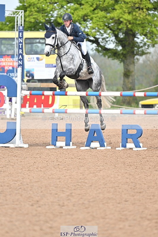 240512A-101644-17196 - Cls 48 National 1.30m Open