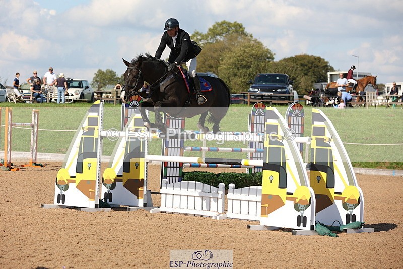 230915A-150221-02884 - Cls 5 National 1.40m