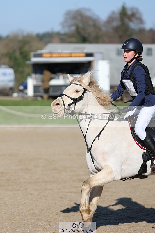 250209A-113850-00861 - 80cm 11.10 to End