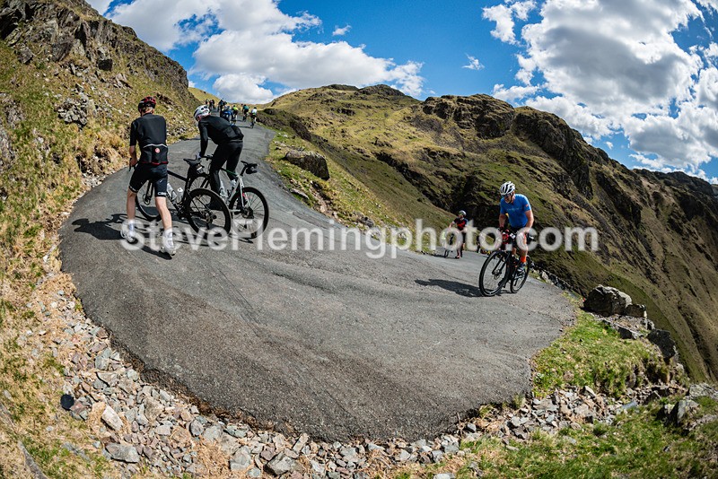 142329 - Hardknott Hairpin 14.00 - 15.00