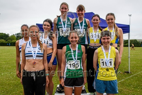 Relays25-529292 - Medals