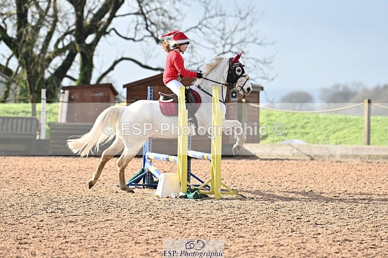 241201X-110221-00761 - Cls 17AB & 18 70cm