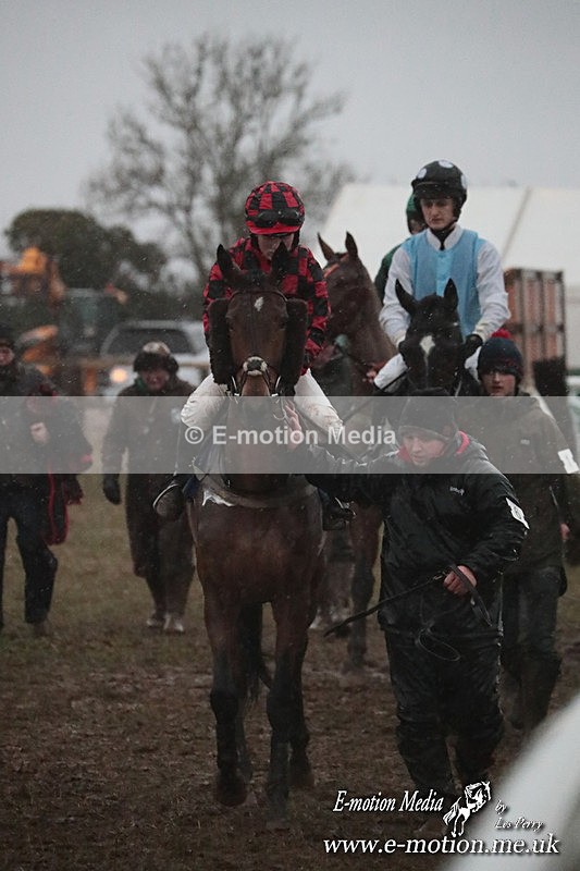 PtP 260125 1169 - Cocklebarrow Point-to-Point racing with the Heythrop Hunt 26/01/25