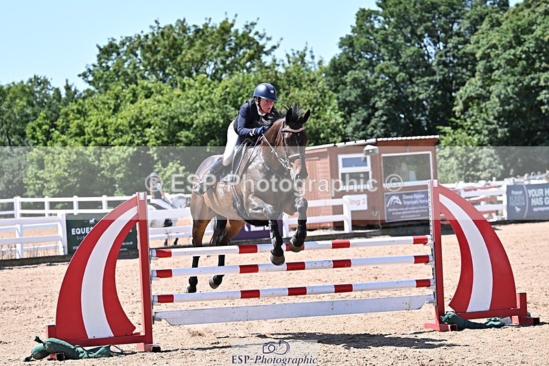 250712-120740-00496 - Cls 10 1.05m Amateur Qualifier