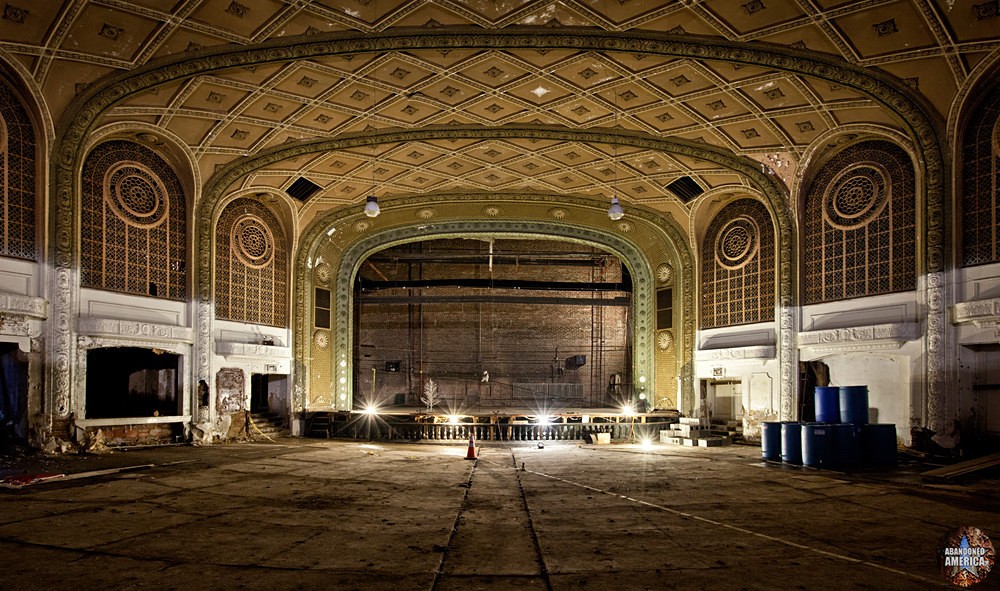 Variety Theatre (Cleveland, OH) | Stage View - Variety Theatre