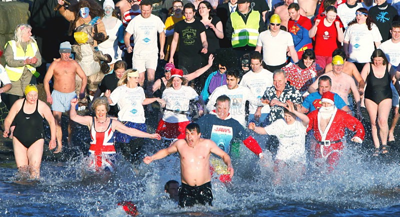 Broughty Ferry Dook - People