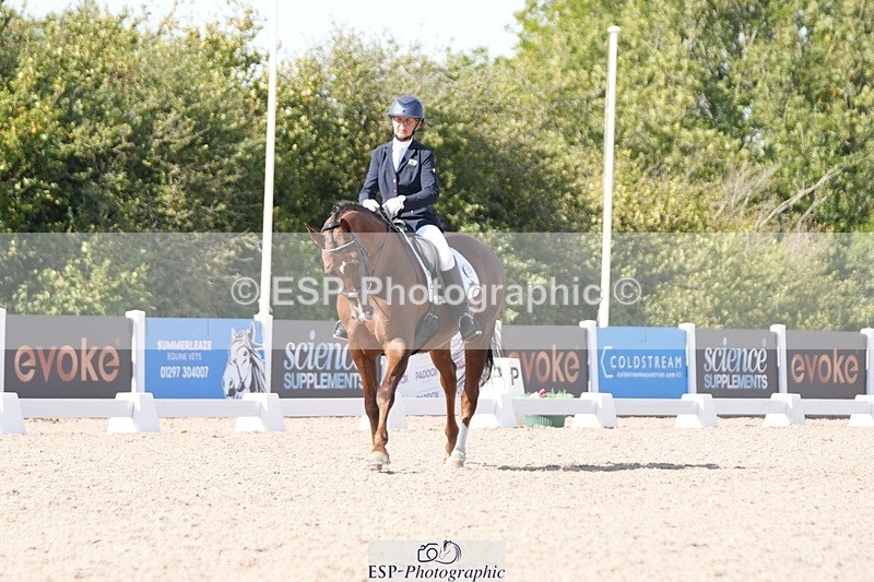 250906-151101-04679 - 108-Susan.JonesWoodlander.Summer.Breeze