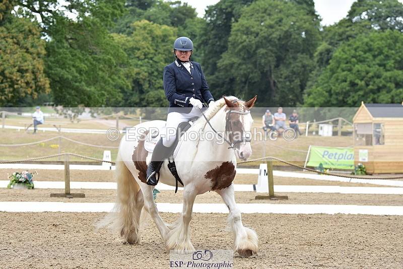 250719A-103702-03740 - 092-Rachael.Smaldon-Nadderbrook.Biscuit