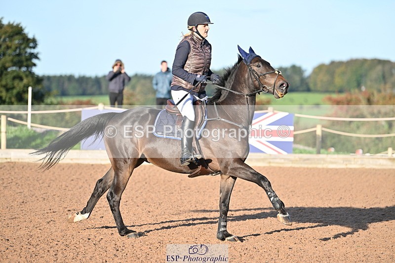 231015A-090103-06820 - Cls 28 Newcomers & 1.10m Open