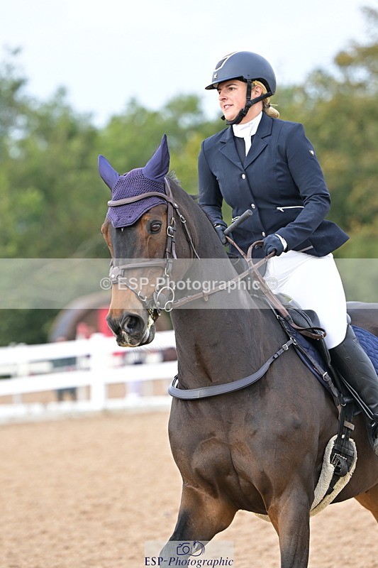 241004A-150032-02626 - Fri 12 1.15m Members Cup