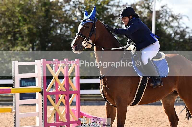 231014A-143210-05308 - Cls 15 1.05m Amateur Q 2nd R