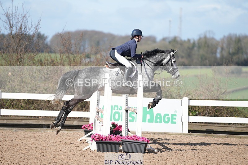 250329-102335-03612 - Cls 20 British Novice and 90cm