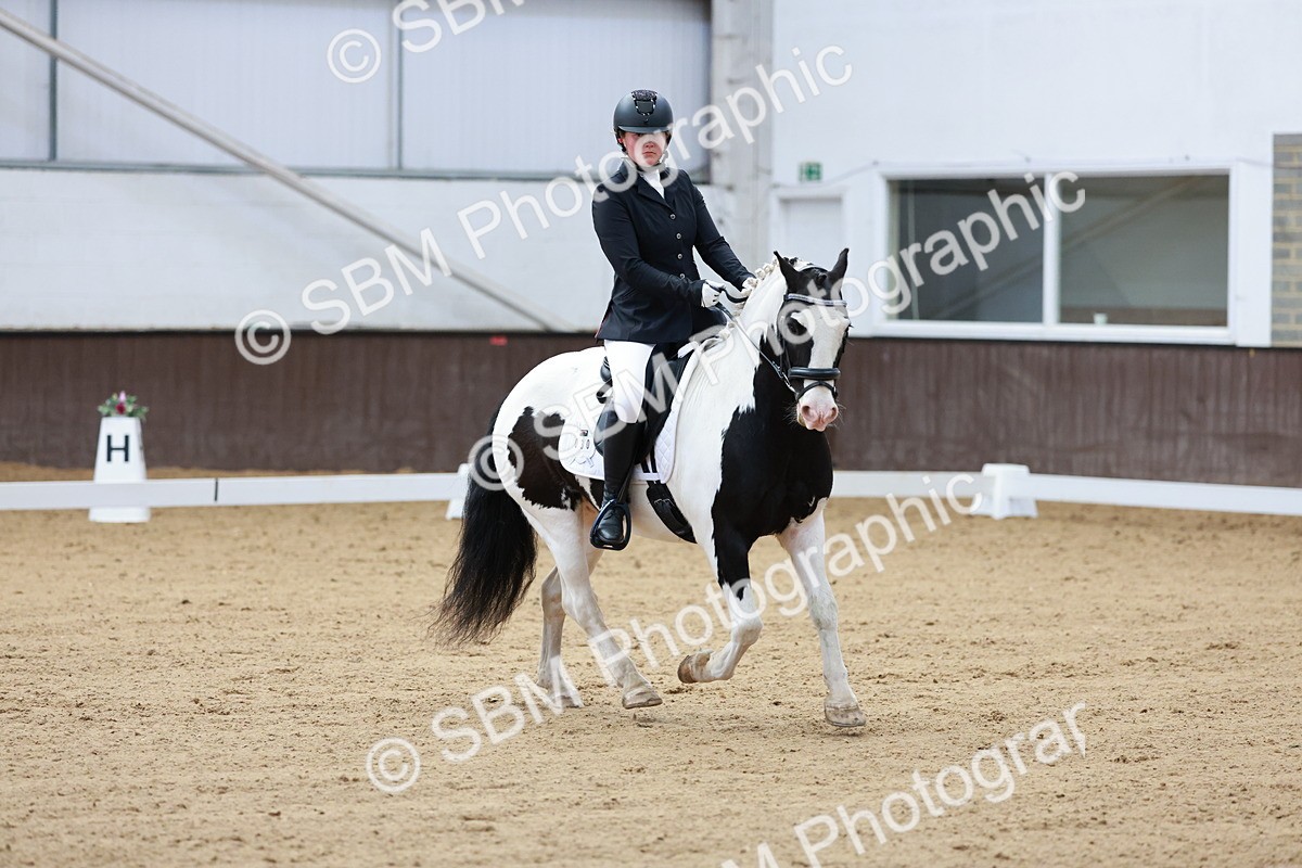 SBM_007239 - Class 6b - Novice 6 - 8.56-9.24