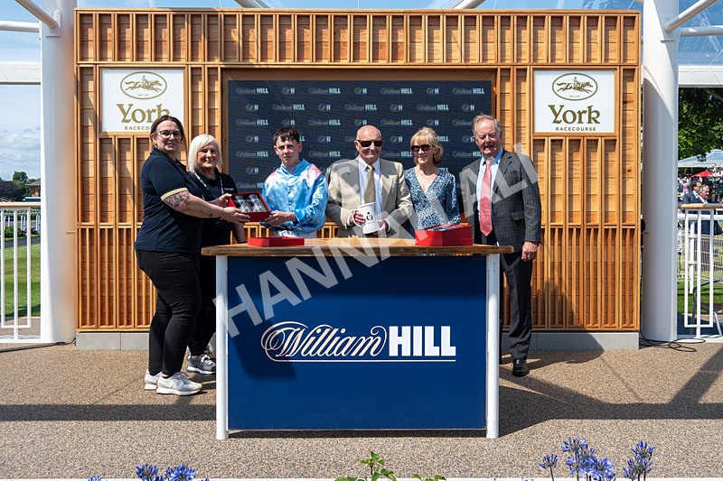 230526-Race 1-Lord Roxby-9595 - Race 1 13.30pm William Hill Keep Your Raceday Positive Handicap