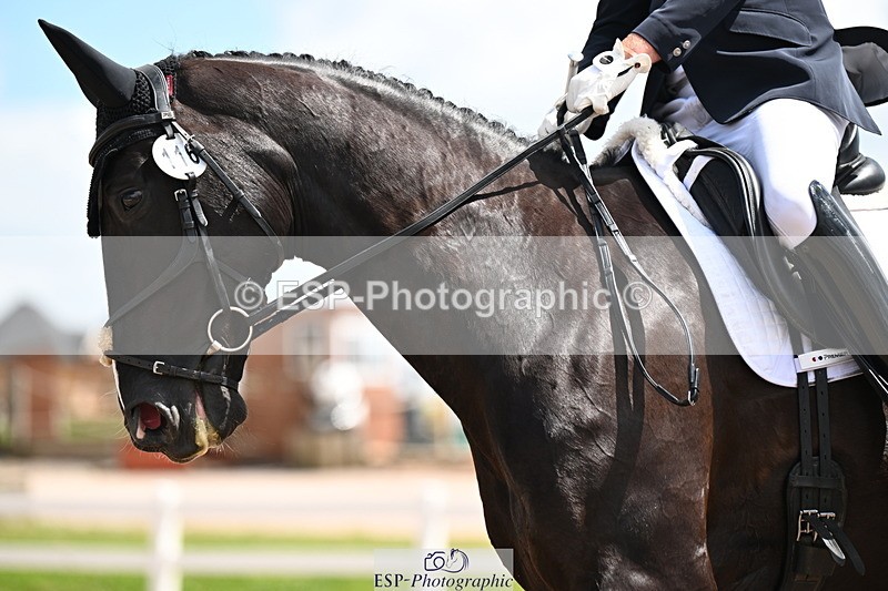 240621A-120112-02454 - Cls 5 BD Novice 37A