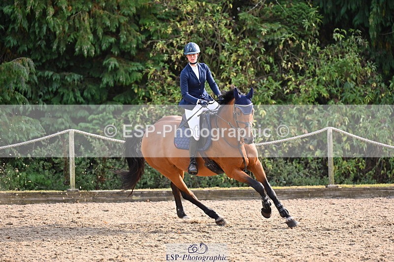 250817A-172633-05220 - Cls 24 Snr Foxhunter