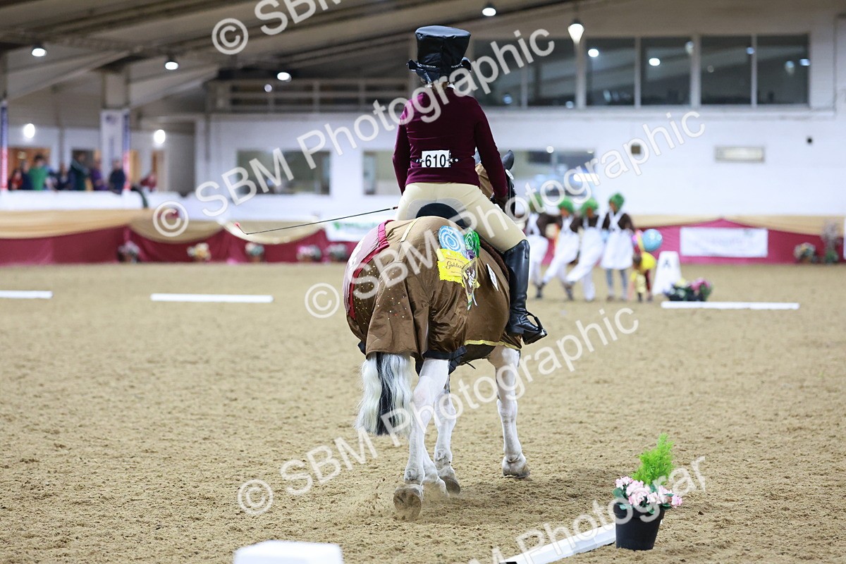 SBM_10501 - Class 62 - Strictly Fancy Dress-Age