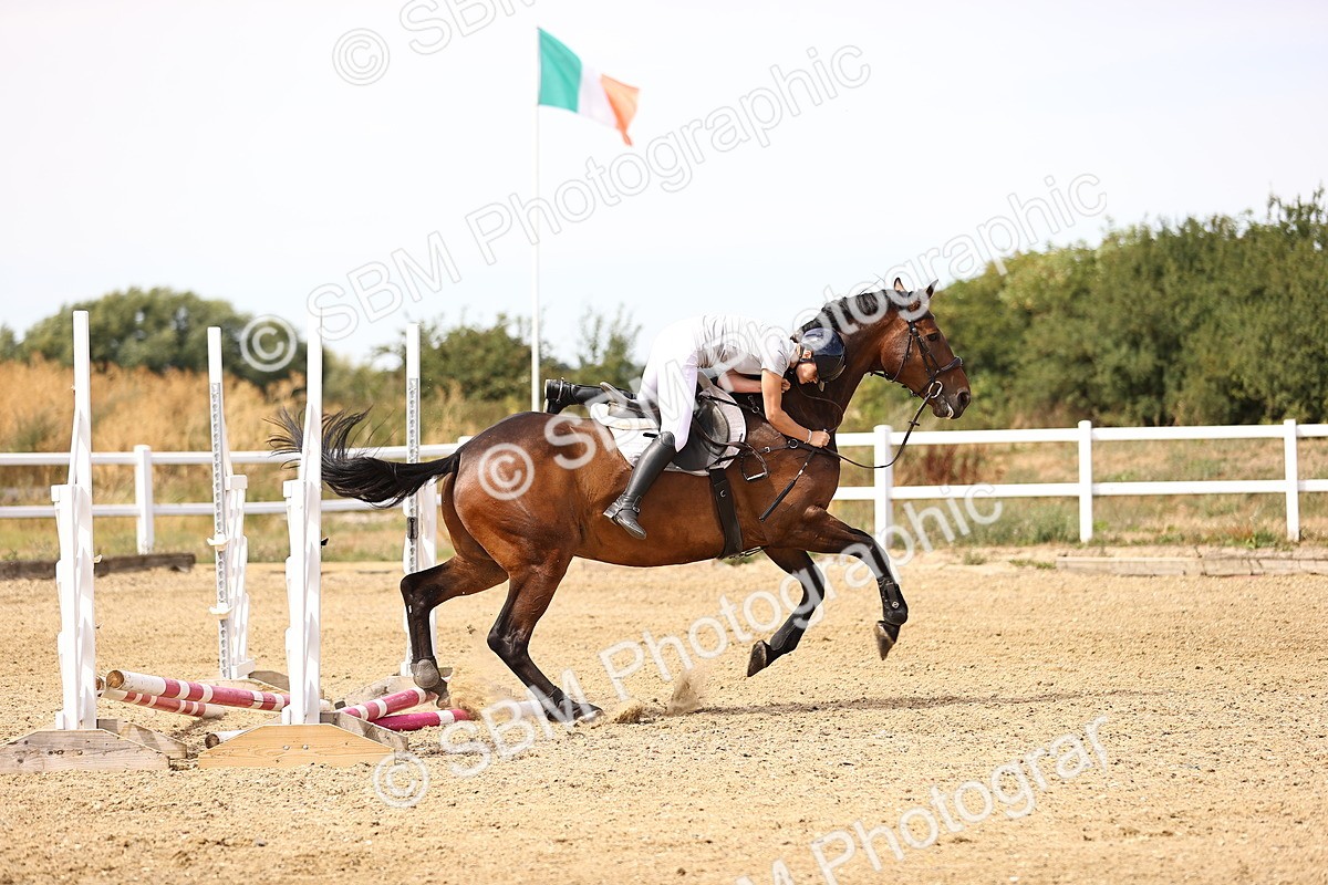 SBM_001138 - Class 4 - Senior Discovery - 1.00m Open