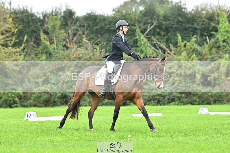 241024-133345-04143 - 327-Daniel.Hockey-JANE.CAMILLE