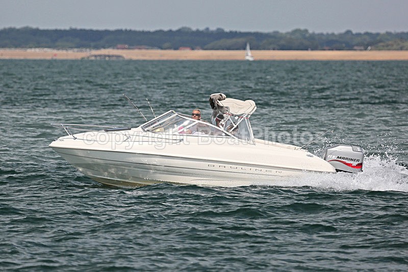 160814 BAYLINER Y92A3053 - Motorboats - Open