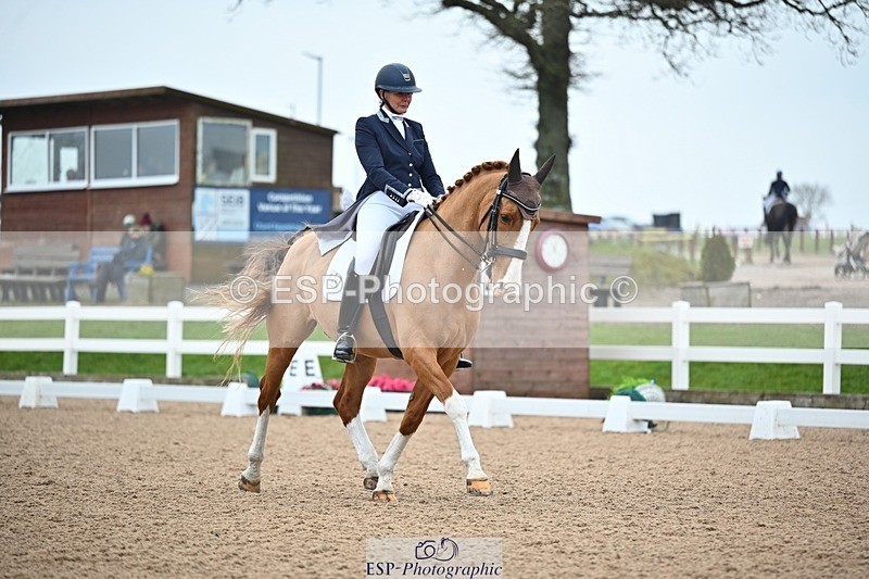 250214-112622-01339 - 124-Katharine.Lewis-Albertho.B