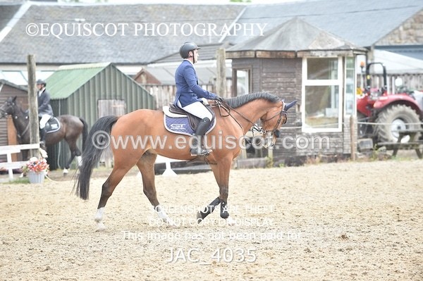 JAC_4035 - CLASS 4 - SAT -Senior Newcomers/ 1.10m Open