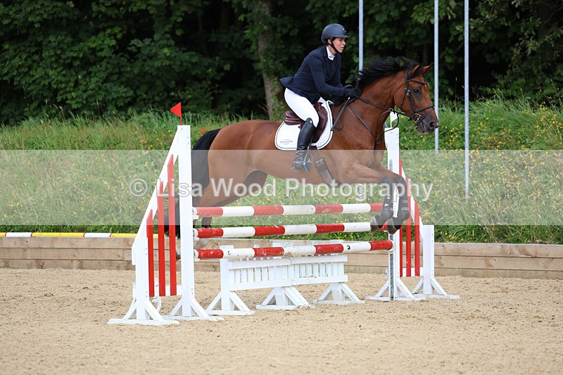 3E7A1661 - Class 13: Senior Newcomers/1.10m open