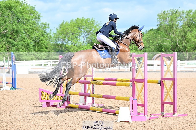 240605A-104317-00098 - Cls 1 British Novice and 90cm Open