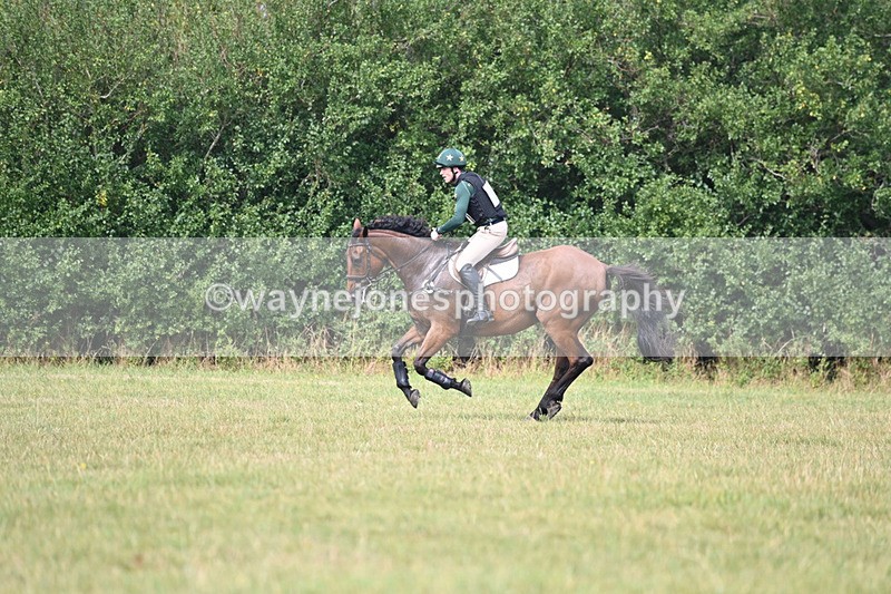 WJ6_1975 - 60cm XC Time 13:54 to 14:20