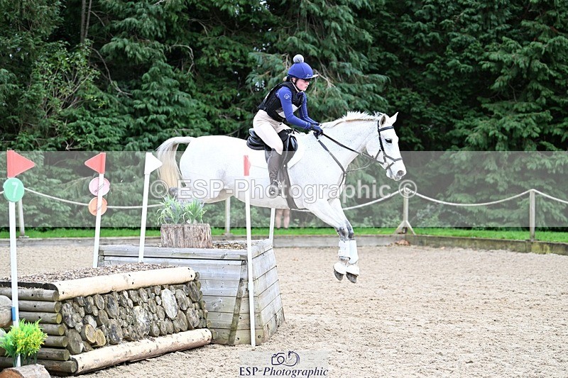 241117-135008-04300 - Cls 3 90-95cm 13.00 to 14.00